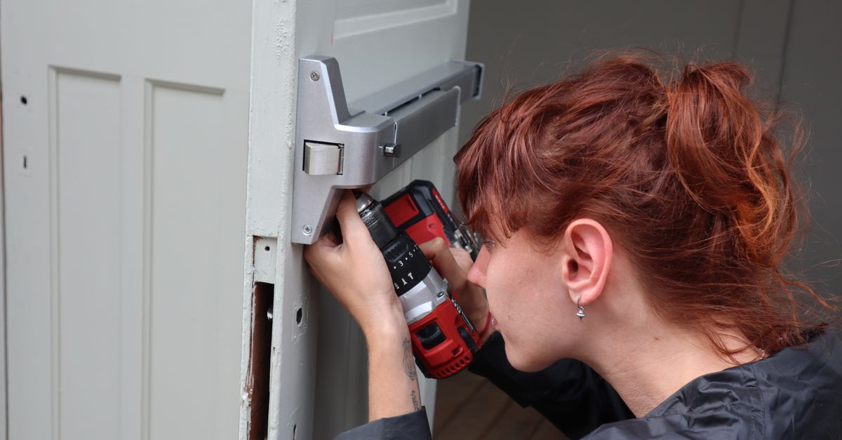 Grade 1 vs. Grade 2 Deadbolt Installation: Choosing the Right Security Level — Cherry Hill Locksmiths